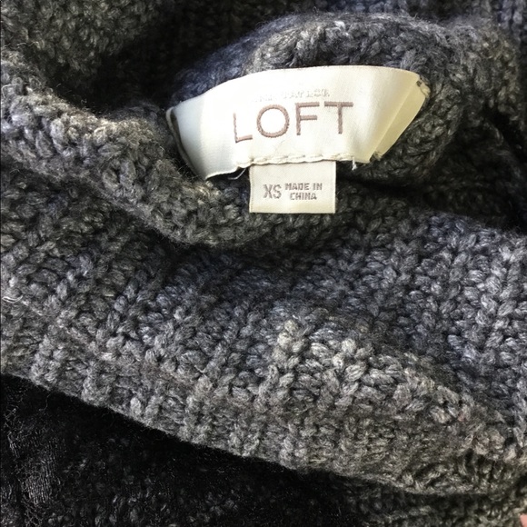 LOFT Sweater - Picture 6 of 7